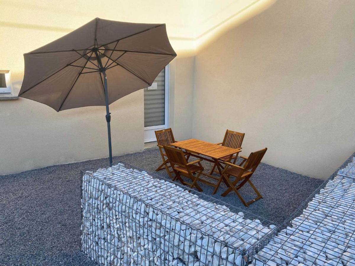 Maison Renovee Au Calme Dannevoux Luaran gambar