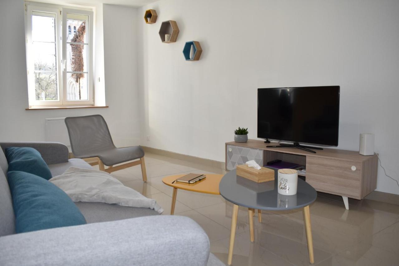 Maison Renovee Au Calme Dannevoux Luaran gambar